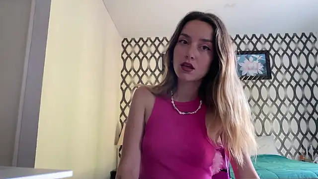 Snapshot of SirenaBelle chatting on February 5, 10:08 am SirenaBelle online show from February 5, 10:08 am