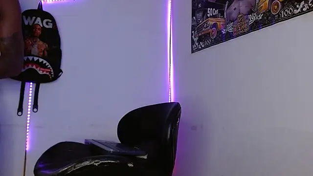 king  Black online show from March 21, 3:33 am