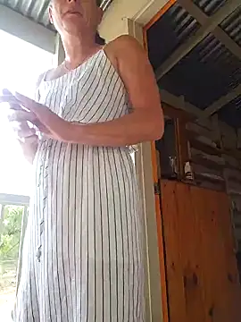 Snapshot of Pussy69Kat chatting on February 2, 12:40 am Pussy69Kat online show from February 2, 12:40 am