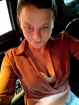 Snapshot of Pussy69Kat chatting on February 9, 12:06 am Pussy69Kat online show from February 9, 12:06 am