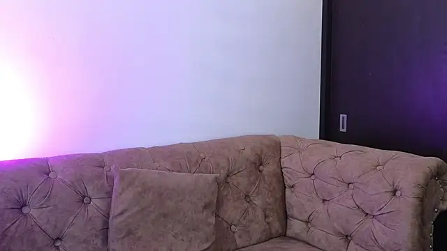 Snapshot of Celeste_Tailor_ chatting on January 22, 4:02 pm Celeste Tailor online show from January 22, 4:02 pm