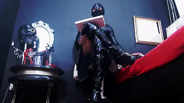 Mistress dominick online show from March 13, 10:43 pm