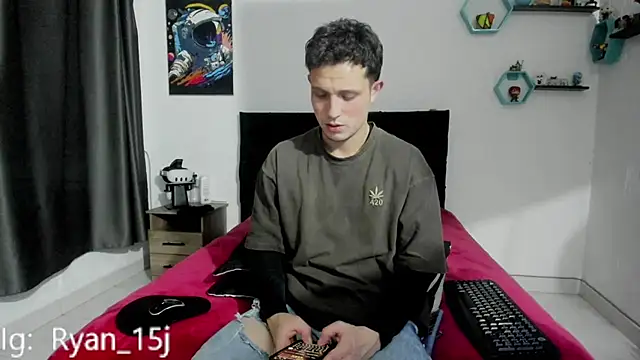 RyanHorseman online show from September 13, 3:39 am