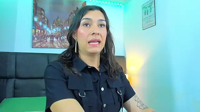 Snapshot of Camila_Coxx chatting on January 14, 4:47 am Camila Coxx online show from January 14, 4:47 am