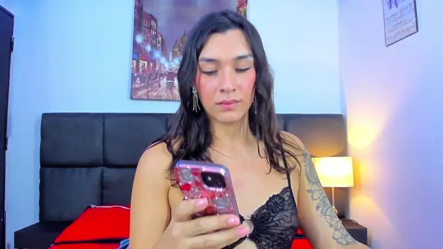 Snapshot of Camila_Coxx chatting on January 21, 8:41 am Camila Coxx online show from January 21, 8:41 am