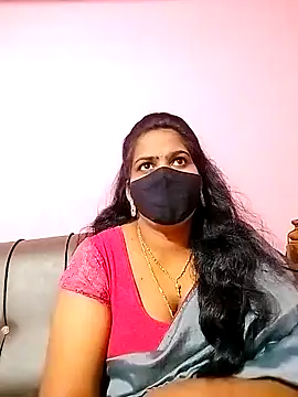 melina214 online show from December 9, 5:08 pm