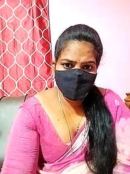 melina214 online show from March 5, 5:18 pm