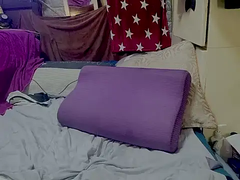 JJjing online show from November 13, 2:05 pm