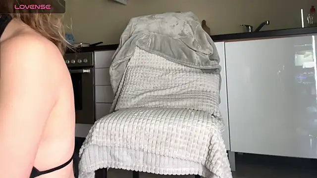 Missy baby online show from February 3, 6:39 pm