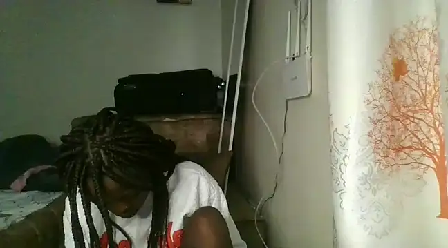 Snapshot of Sonnia_ chatting on December 7, 10:39 pm Sonnia online show from December 7, 10:39 pm