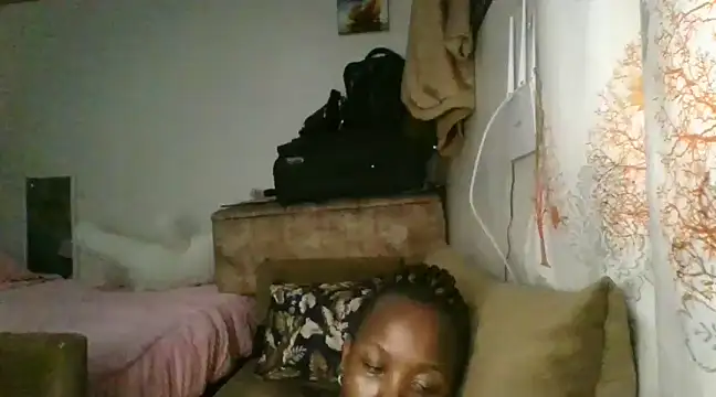 Snapshot of Sonnia_ chatting on December 17, 7:48 pm Sonnia online show from December 17, 7:48 pm