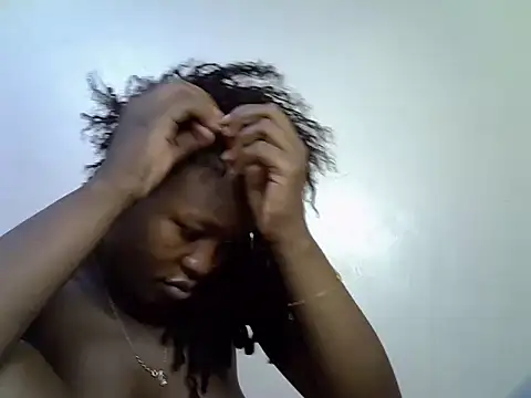 Snapshot of Sonnia_ chatting on March 8, 1:50 am Sonnia online show from March 8, 1:50 am