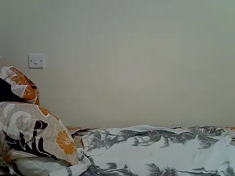 Sonnia  online show from April 6, 4:32 am