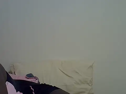 Snapshot of Sonnia_ chatting on April 24, 8:28 am Sonnia online show from April 24, 8:28 am