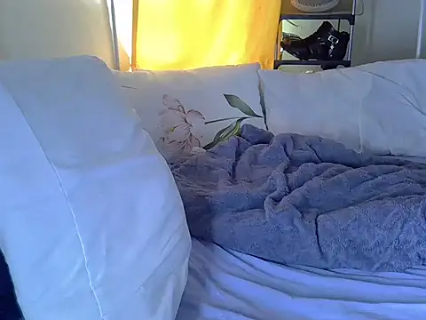 Sweetreena online show from March 31, 5:41 am