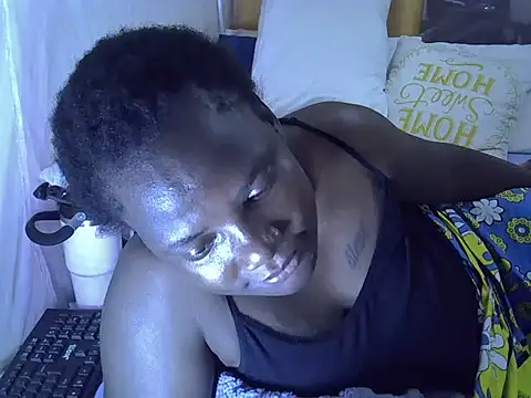 Snapshot of Sweetreena chatting on May 8, 5:07 pm Sweetreena online show from May 8, 5:07 pm