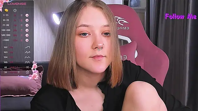 bunny bubble online show from December 6, 12:45 am