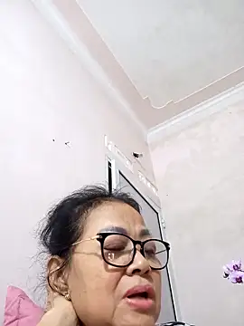 Hotestlove online show from March 10, 1:49 pm