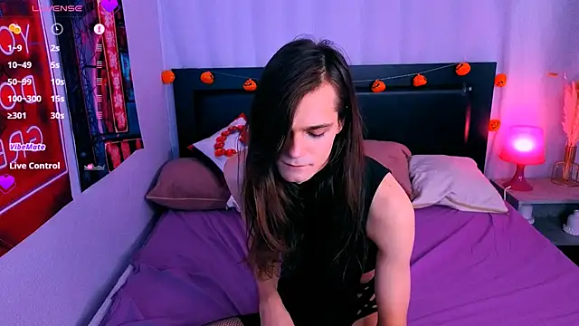 Will Will  online show from November 11, 2:06 pm