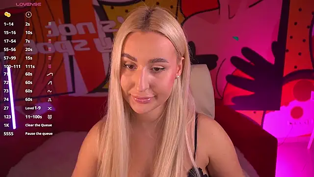 Snapshot of LiaBrazzerr chatting on March 2, 2:57 pm LiaBrazzerr online show from March 2, 2:57 pm