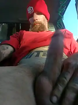 Snapshot of Crackkers chatting on January 2, 5:07 pm Crackkers online show from January 2, 5:07 pm