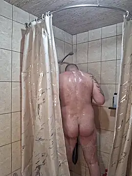 Foxyshaved online show from February 8, 6:39 am