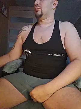 Foxyshaved online show from March 5, 5:58 am