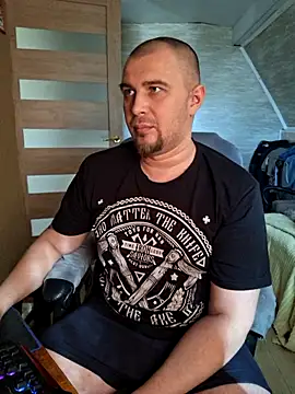 Foxyshaved online show from March 20, 10:09 am