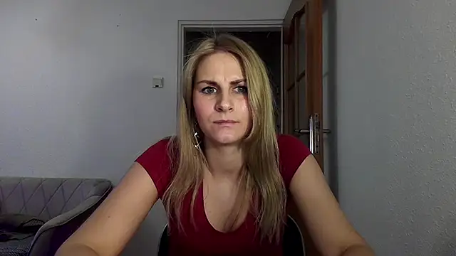 DagmarieFlirt online show from March 10, 4:25 pm