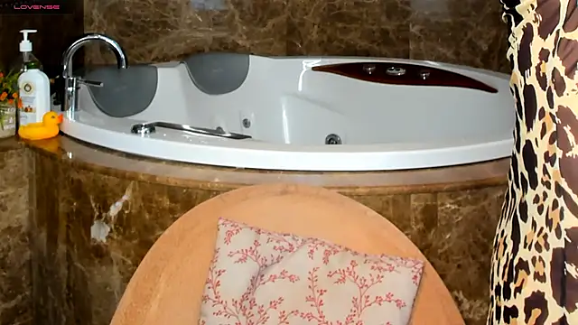 yourastral online show from February 15, 6:12 am