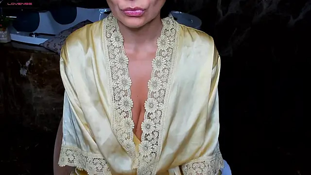 yourastral online show from November 17, 7:03 am