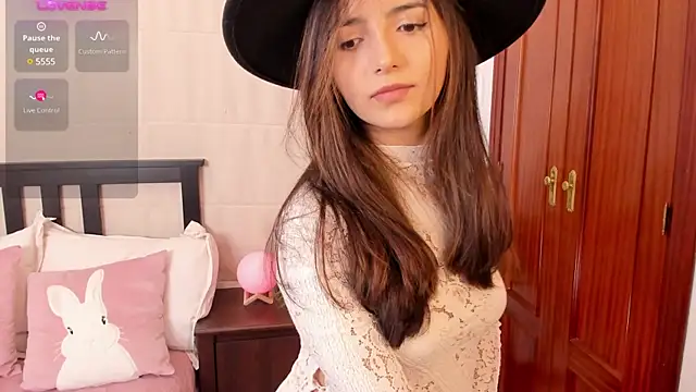 Raychell Black online show from February 2, 6:31 pm