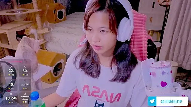 Snapshot of Kana_G chatting on June 24, 4:39 pm Kana G online show from June 24, 4:39 pm