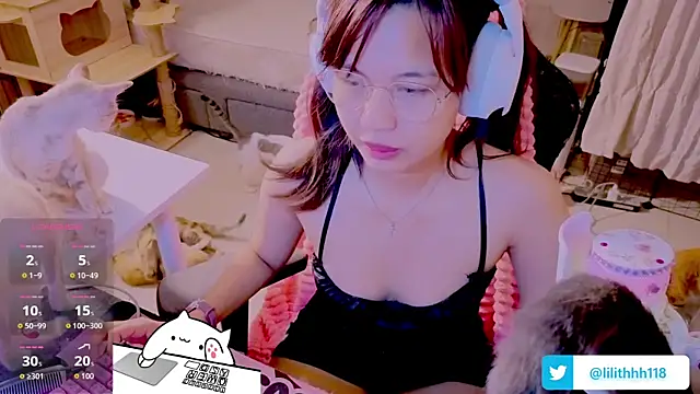 Snapshot of Kana_G chatting on July 12, 4:42 pm Kana G online show from July 12, 4:42 pm