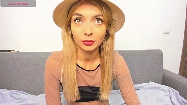  ellen meow  online show from February 7, 11:45 pm