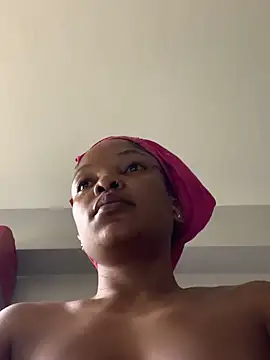 slimcateee online show from March 6, 6:30 am