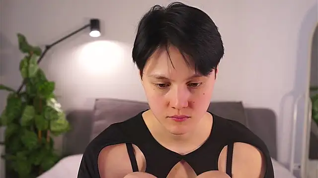 MaryCoopeer online show from March 2, 8:16 am