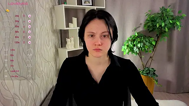 MaryCoopeer online show from October 5, 5:06 am