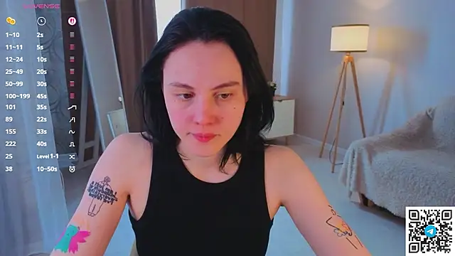 MaryCoopeer online show from March 27, 5:02 am