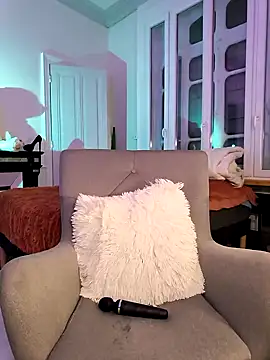 emma4xxx online show from December 11, 11:21 pm