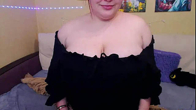 JuliaKeln online show from February 16, 9:16 pm