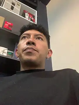 Chocolatito26 online show from February 19, 5:16 pm