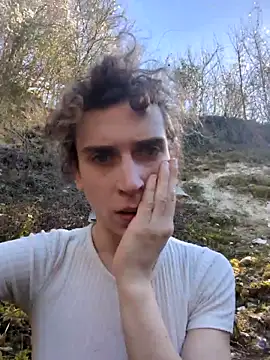 Prxscillia Tx online show from March 18, 12:30 pm