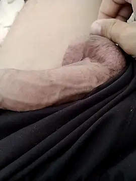 Snapshot of Felipe310597 chatting on October 30, 5:46 pm Felipe310597 online show from October 30, 5:46 pm