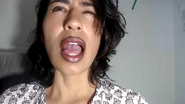 Snapshot of fantasty_nylon chatting on November 1, 10:56 pm fantasty nylon online show from November 1, 10:56 pm