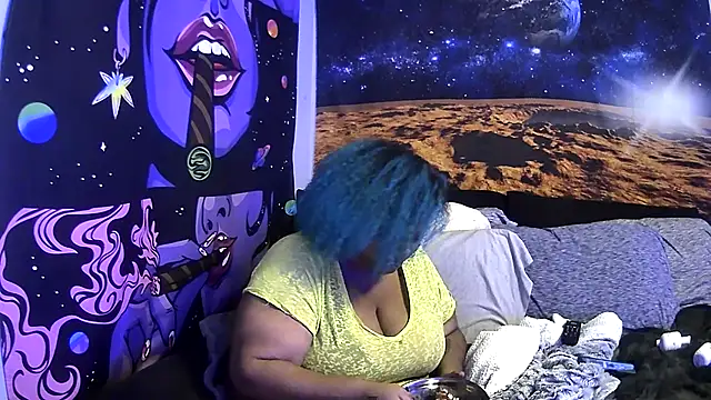 Snapshot of AutumnHart chatting on December 31, 11:17 pm AutumnHart online show from December 31, 11:17 pm