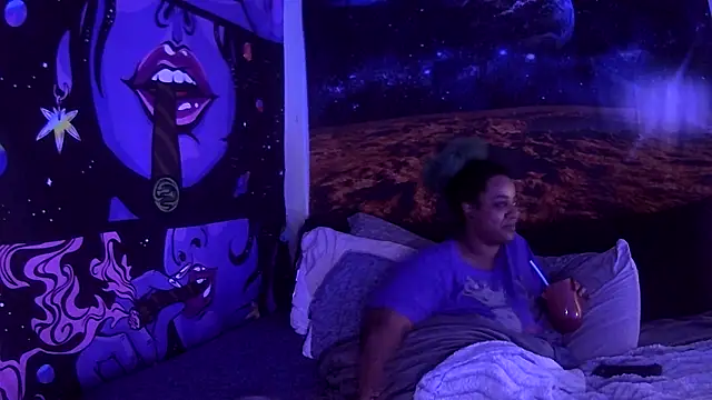 Snapshot of AutumnHart chatting on January 29, 2:10 pm AutumnHart online show from January 29, 2:10 pm