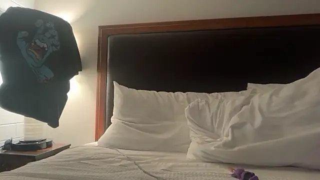 RoodoggXL online show from January 12, 11:04 am