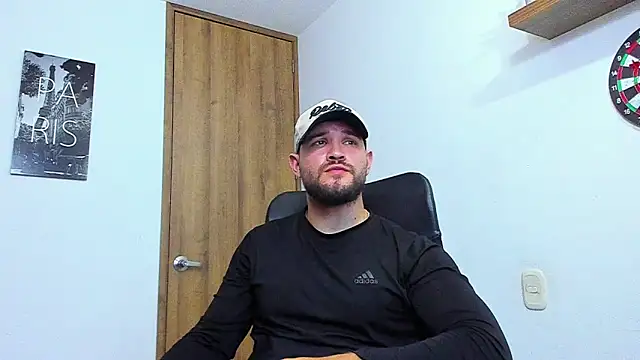 AndrewDiaz online show from September 28, 6:52 am