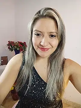 valeriahunter1 online show from June 20, 5:32 am